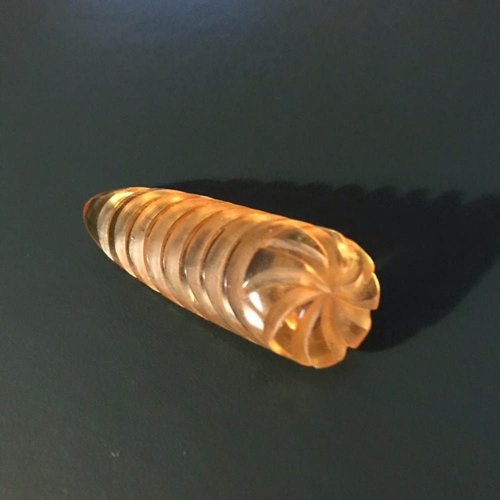 Bakelite 40’s or 50’s Carved Apple Juice Dress Pin